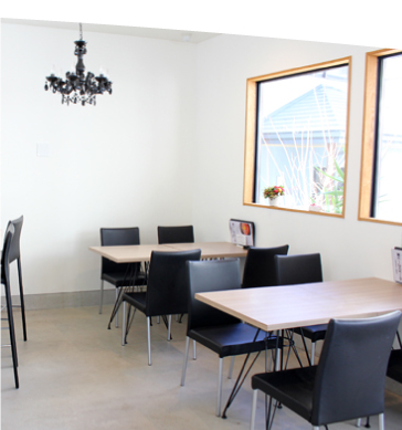 V's FORT CAFE(ヴィーズフォートカフェ) 店内