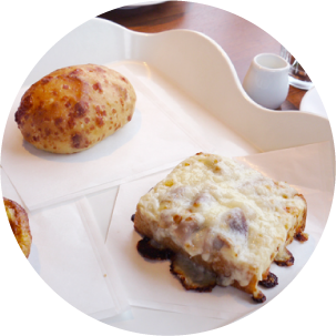Blue Jam(ブルージャム) クロックムッシュ、グリュイエールチーズのふわもちぱん