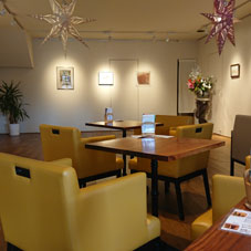 Cafe de OPERA(カフェドゥオペラ) 店内