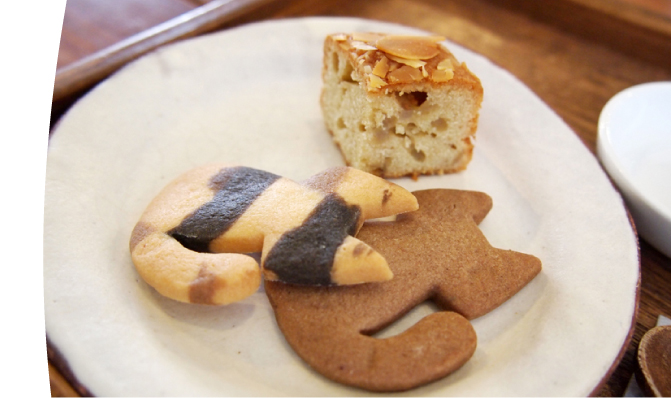 ペタニコーヒー (Petani coffee) 週替わりのちょこっとケーキ&クッキー