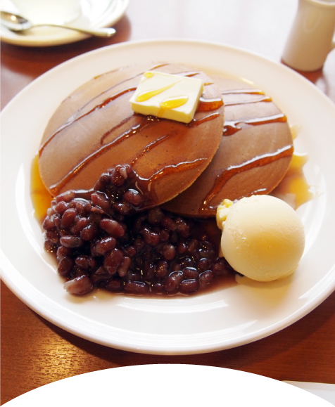 珈琲館 北海道産朱鞠小豆＆バニラアイスのホットケーキ