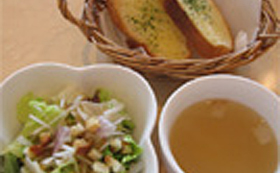 生パスタ＆パフェ ベツ・バラーレ スープ サラダ パン