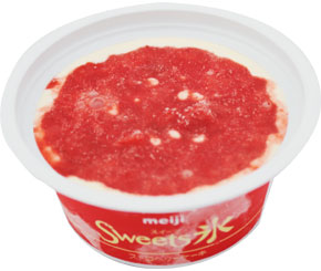 セブンイレブン　Sweets氷ストロベリーケーキ　￥168